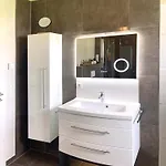 8 Personen ,,seegelblick