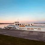 8 Personen ,,seegelblick