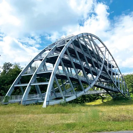 8 Personen ,,seegelblick Am Goitzschesee, Erste Reihe Am Mit Sauna, Kamin, Wallbox&sup Ferienhaus