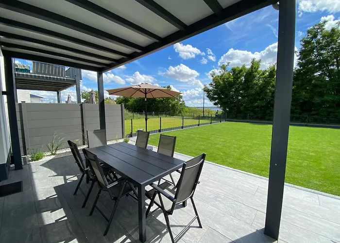 8 Personen ,,seegelblick