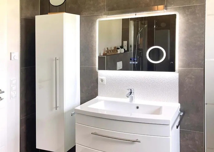 8 Personen ,,seegelblick