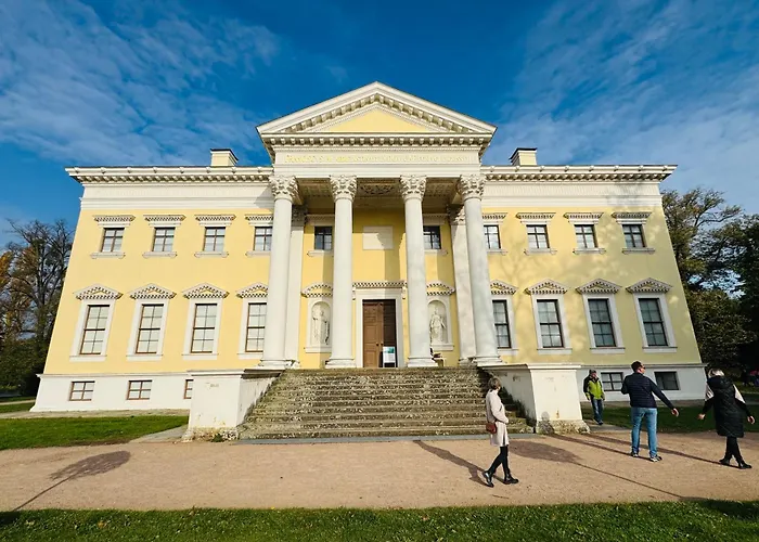 8 Personen ,,seegelblick